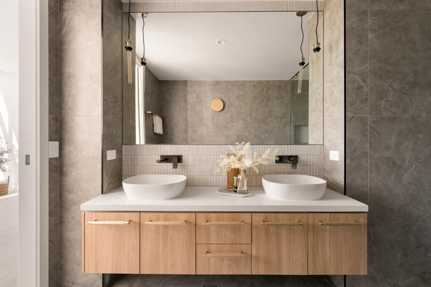 Long Pocket Estate - Indooroopilly Long Pocket Estate - Indooroopilly