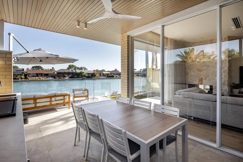 TRIIA Builders, SA TRIIA Builders, SA