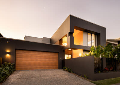 Monster Homes, QLD Monster Homes, QLD