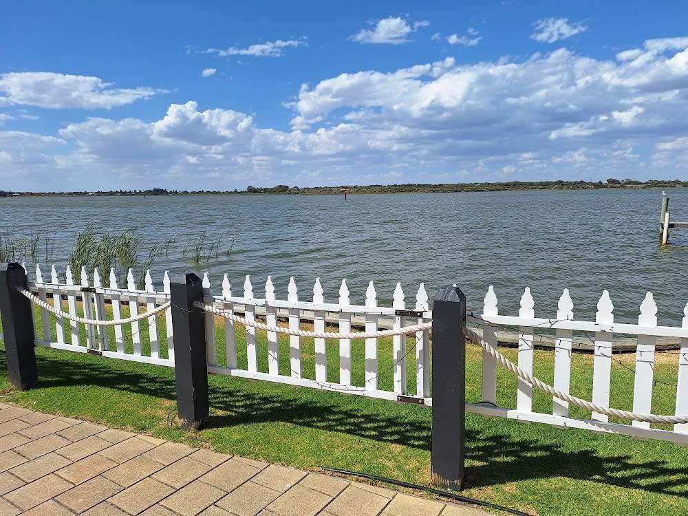 Coorong Quays Estate - Hindmarsh Island Coorong Quays Estate - Hindmarsh Island