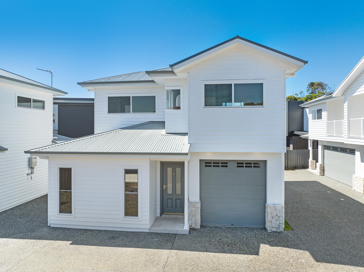 12 Headland Parade, Barrack Point 12 Headland Parade, Barrack Point