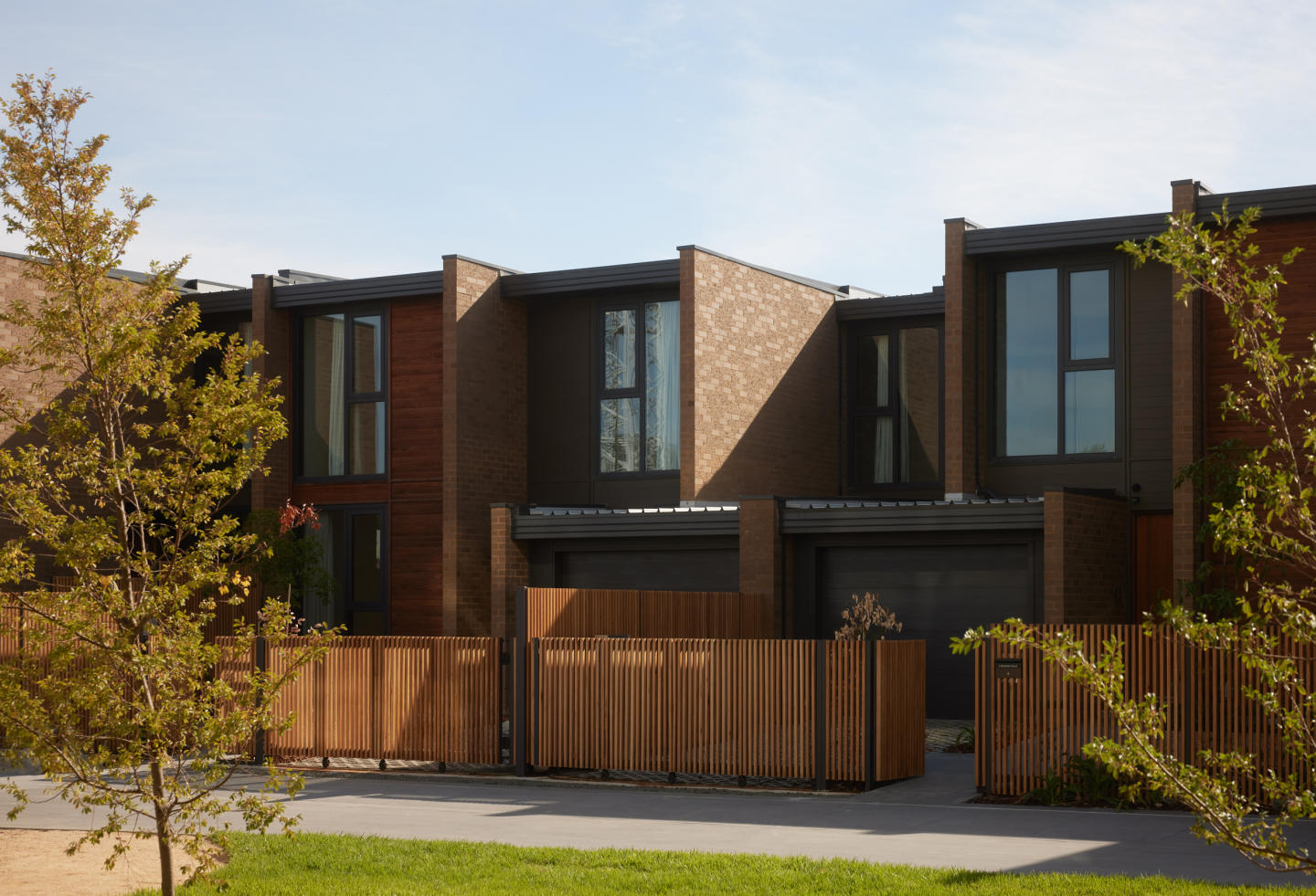 Preston Crossing Townhouses by Archier