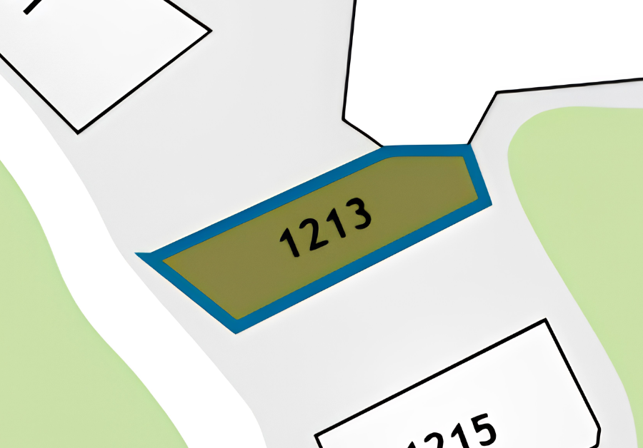 Lot 1213