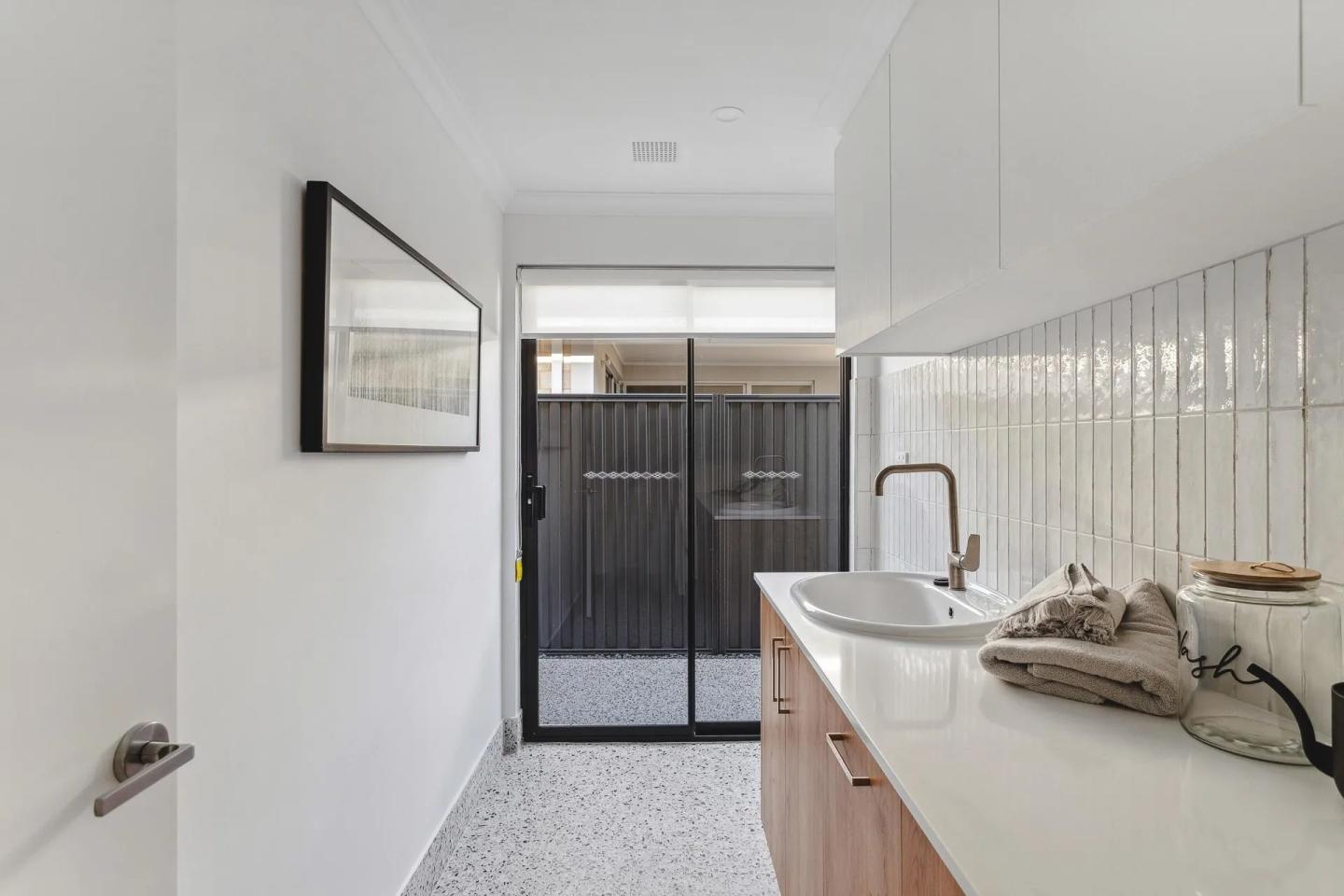 Ross North Homes, WA