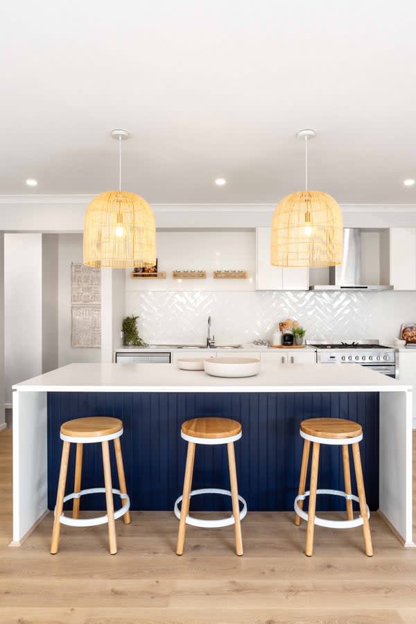 6 Popular Kitchen Layouts
