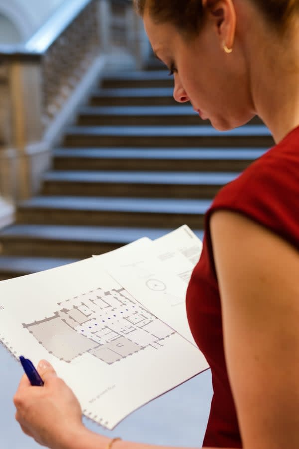 What Benefits are There in 'Buying Off the Plan'?