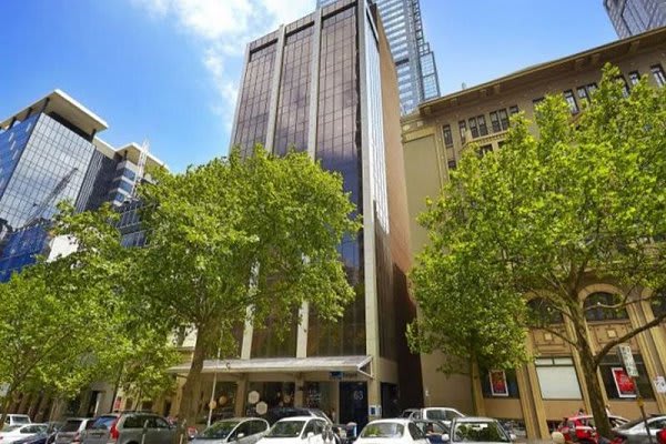 Salta takes Exhibition Street to the bank