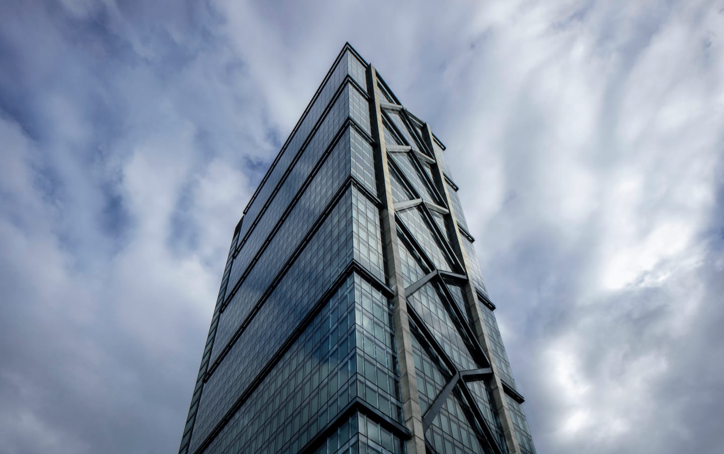 Sydney’s latest tower 100 Mount celebrates completion