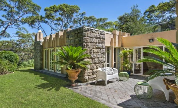 Historic Duncan House, Castlecrag, sold