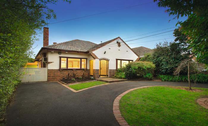 Ding Dong Denise Drysdale sells McKinnon investment rental