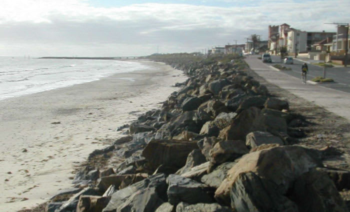 Hurt by sea: how storm surges and sea-level rise make coastal life risky