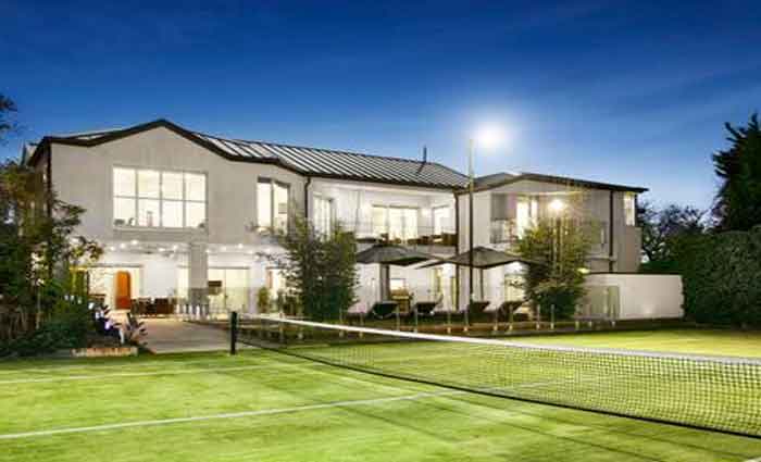 Hawthorn family home set for sale