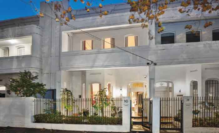 Fashion designer Alannah Hill sells St Kilda West terrace