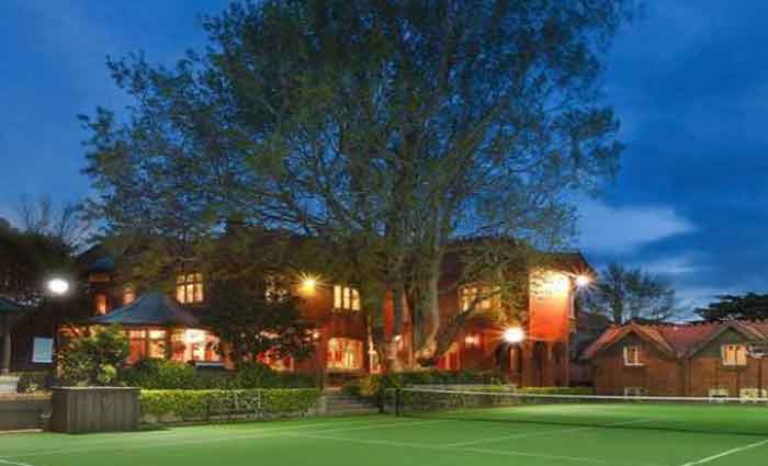 Infrastructure guru Peter Hofbauer secures snappy Mosman sale