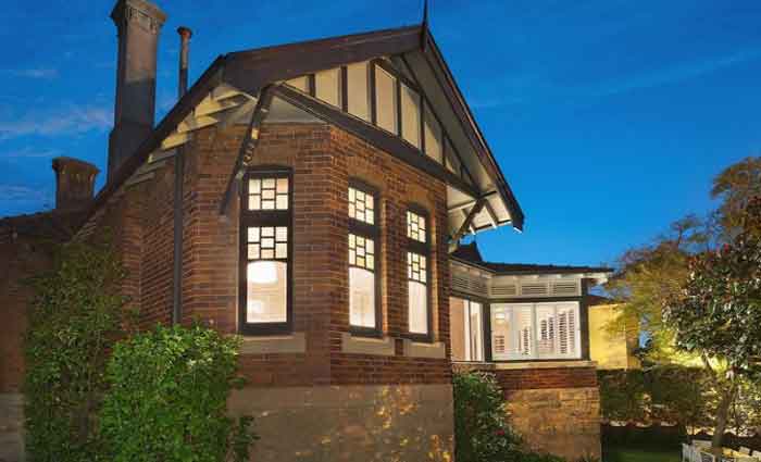 Matt Shirvington sells in Mosman pre-auction