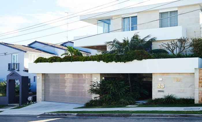 William Zuccon-designed Tamarama listing
