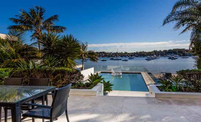 Cronulla beachfront for September auction