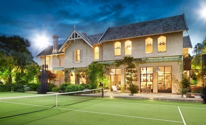 Time ripe for record South Yarra Walsh Street's Wavendon