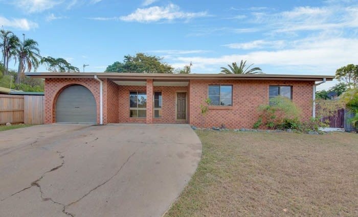 Clinton, Queensland mortgagee home sold for $125,000 loss
