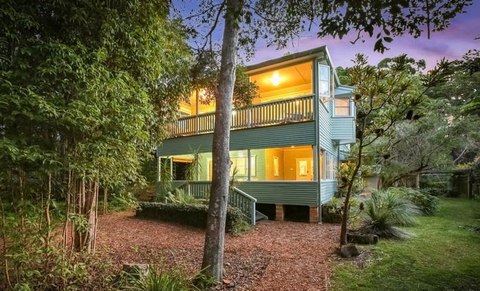 Conservationist Vincent Serventy's Pearl Beach home Creek Cottage listed