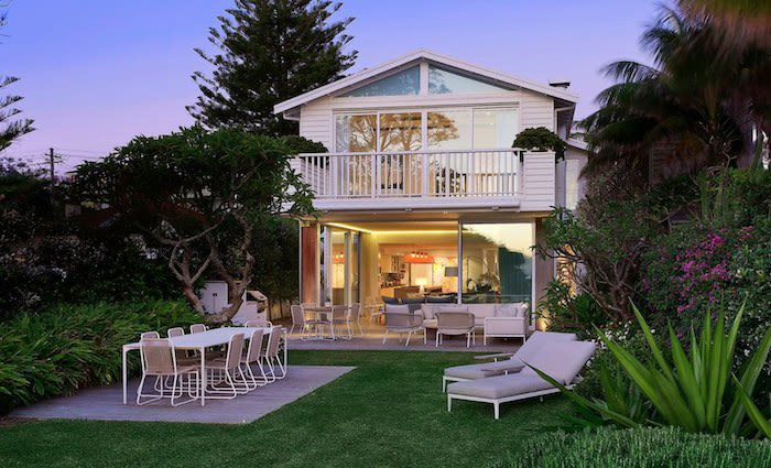 Oroton boss Ross Lane sells Manly's only privately owned absolute beachfront