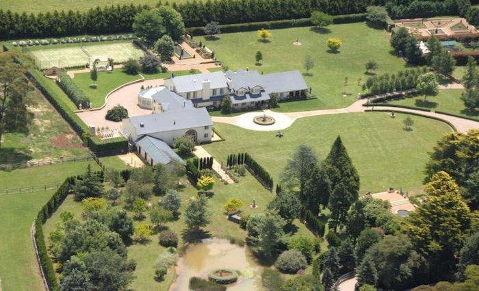 Former Nationals leader John Sharp the latest politician to buy in Southern Highlands