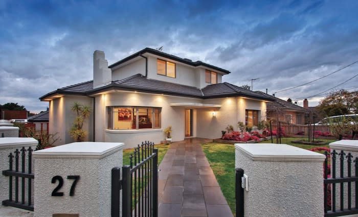 GWS's Heath Shaw sells in Kew
