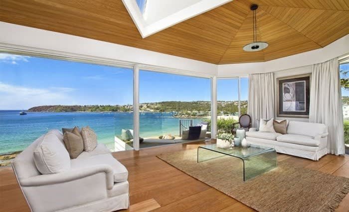 Prized Balmoral beachfront snappily sells at $11 million plus