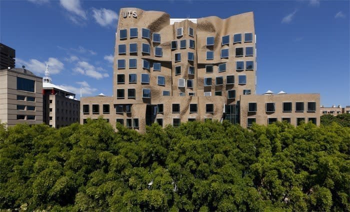 UTS opens Frank Gehry's paper bag 