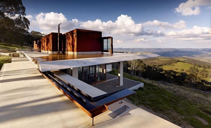 Invisible Angel with wings in harsh Hampton hamlet : He Said/She Said