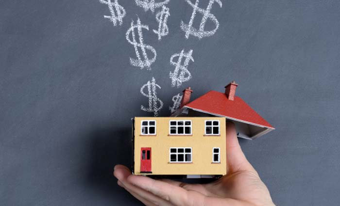 How does the current growth cycle compare to the 2001 to 2004 boom?