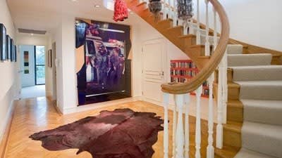 Simon Mordant's mere $50,000 gain after decade in Darling Point: Title Tattle