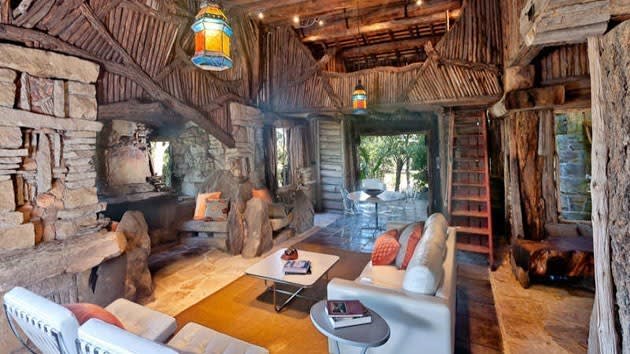 Timber! Eccentric Loggan Rock, Whale Beach falls back in price again