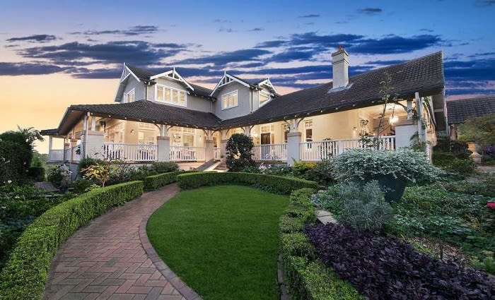 Federation Lindfield trophy home sold over the phone at record breaking price