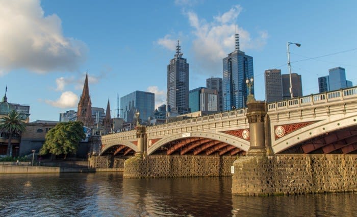 Melbourne makes move on Sydney's top price growth mantle: CoreLogic