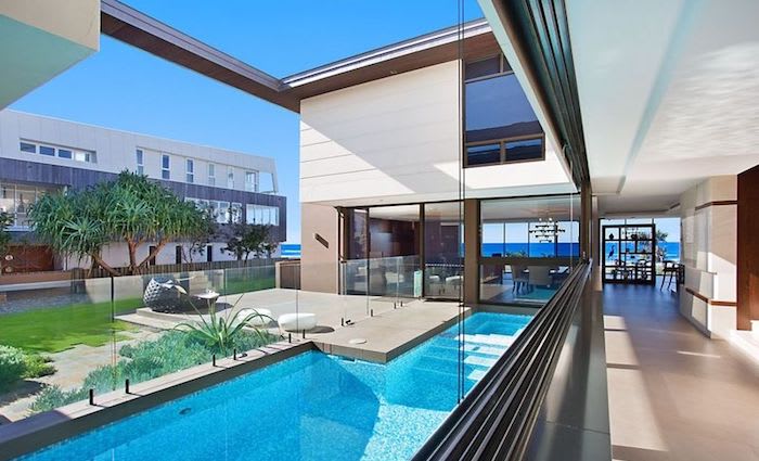 Beachfront trophy home in Mermaid Beach sells in three days to Bob Ell