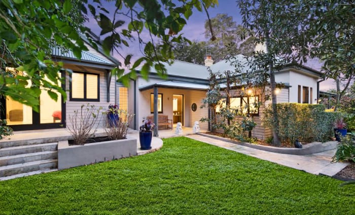 Former ABC chairman Justin Milne lists Rozelle trophy home Erinagh