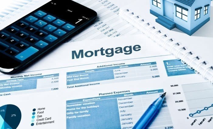 Three tips for maximising the cash rate cut: Michelle Hutchison