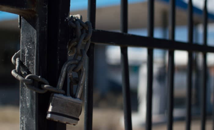 Devine caught in Gold Coast building company Glenzeil's collapse