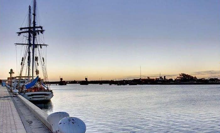 Can agents land a lead through eBay? Poll of the day