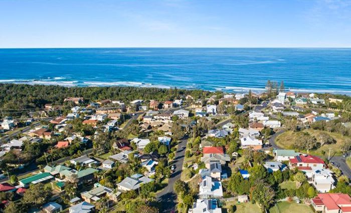 What a lazy $700,000 can buy in Coffs Harbour: HTW residential  