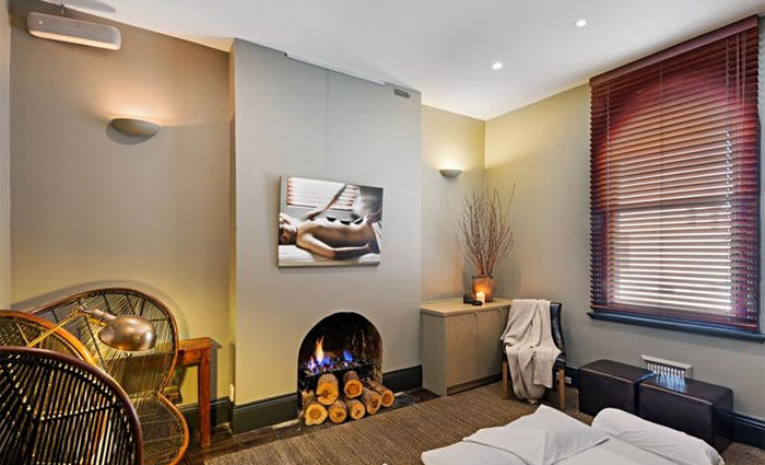 South Melbourne commercial investment on auction