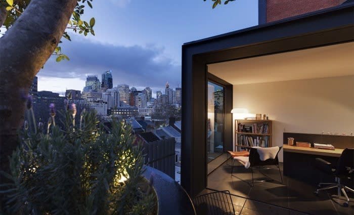 Domenic Alvaro seeks buyers for award winning Small House in Surry Hills