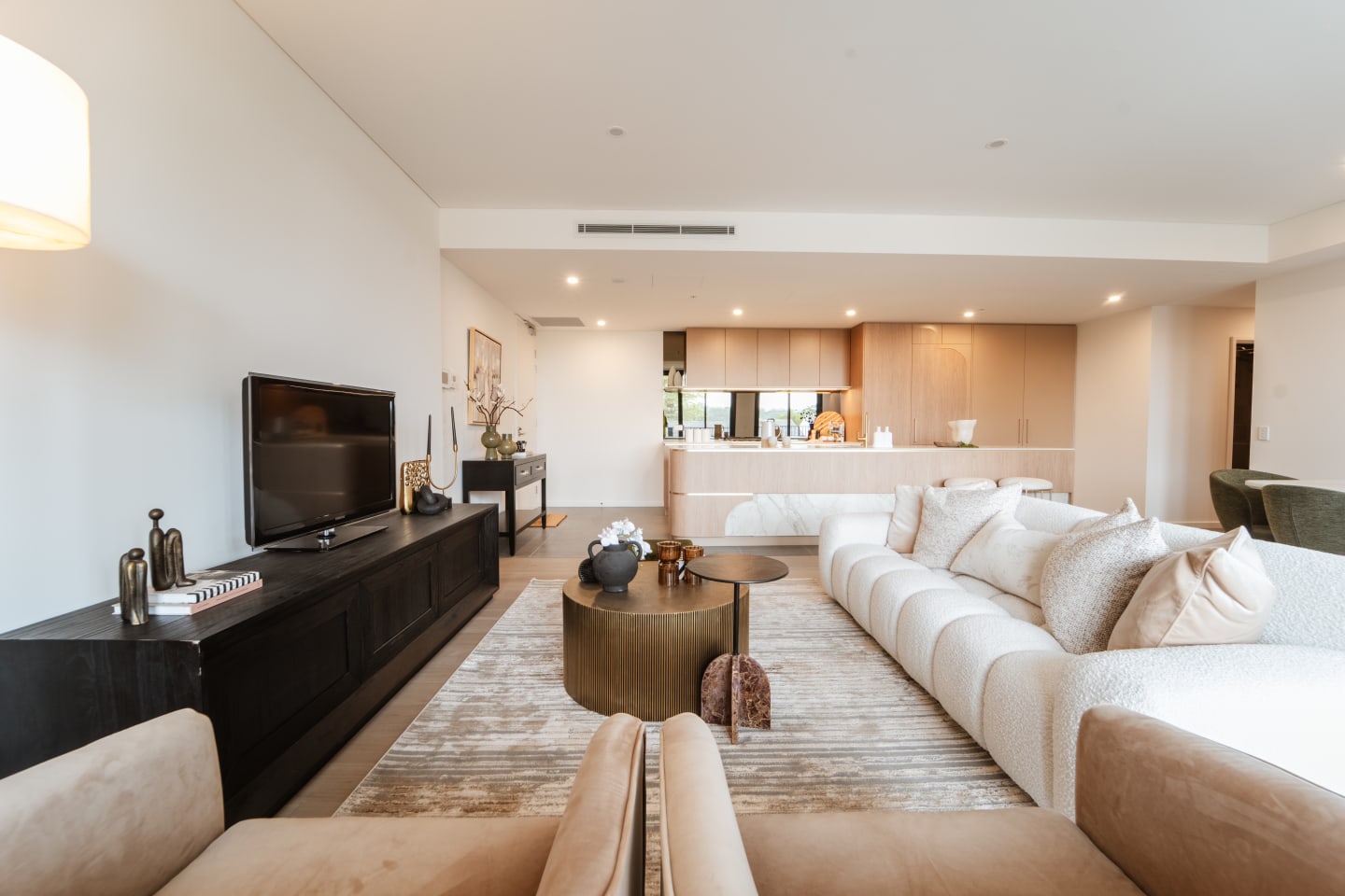 Grand Reve, Castle Hill