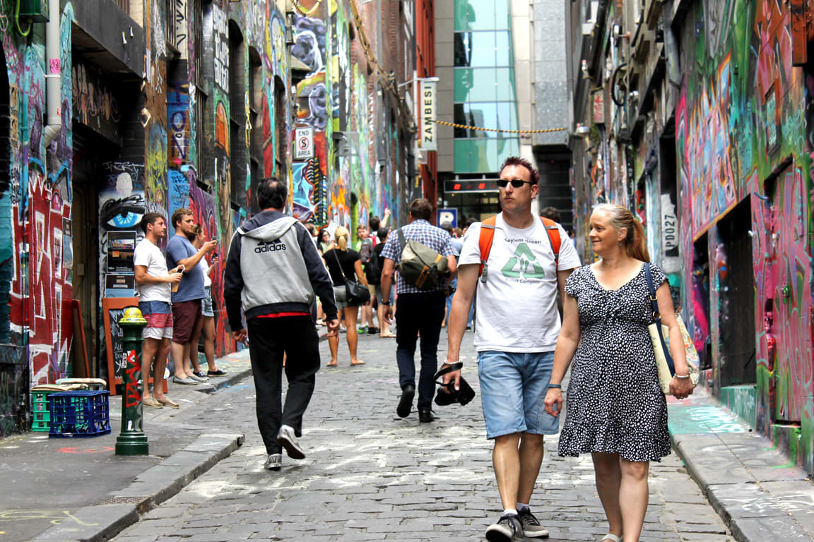 Hosier Lane in the shadows of 2015