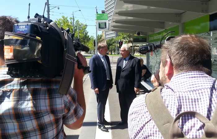 Federal Opposition promises to help fund Melbourne Metro project
