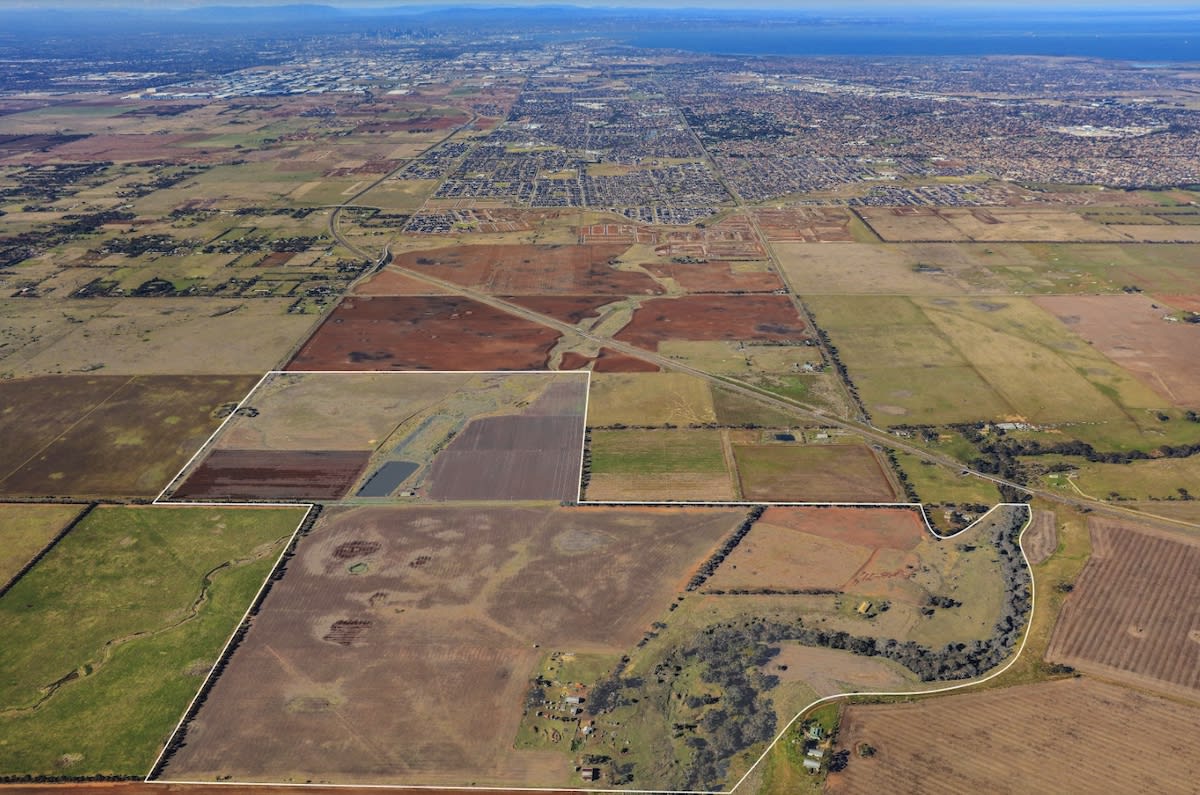 SIG Group secures Tarneit land and townhome site, plans 2,300 lots