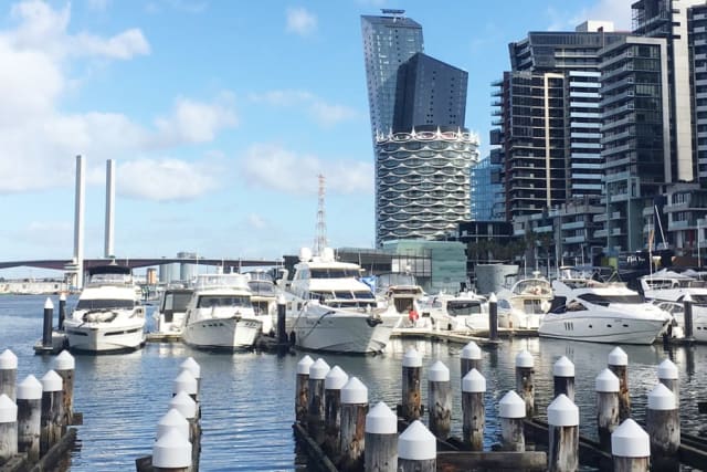 Marina Tower - 6-22 Pearl River Road, Docklands