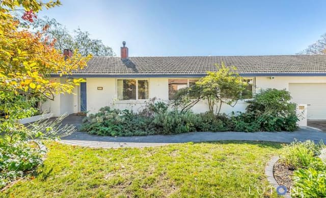 1961 Red Hill house sold for $1.612 million