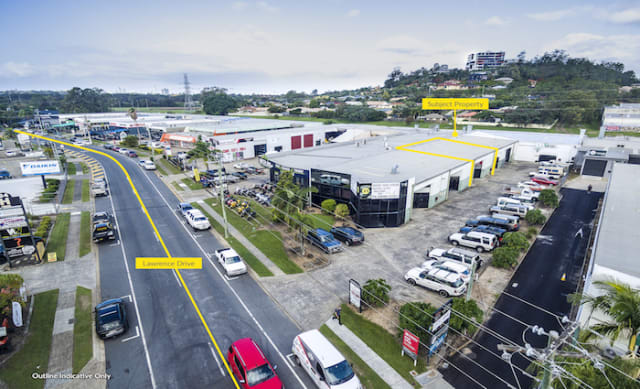 Nerang warehouse sells for $300,000